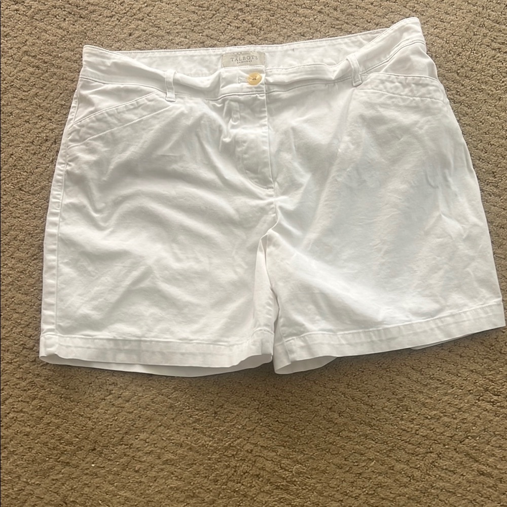 Talbots 14P White Bermuda Shorts Casual Comfort